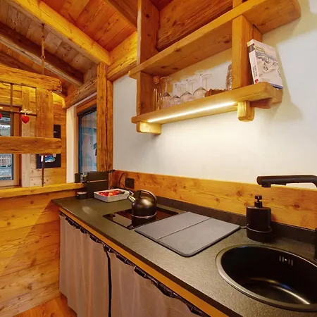 Antirouille アパート アイマヴィル