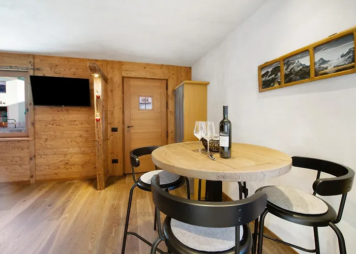 アパート Antirouille アイマヴィル